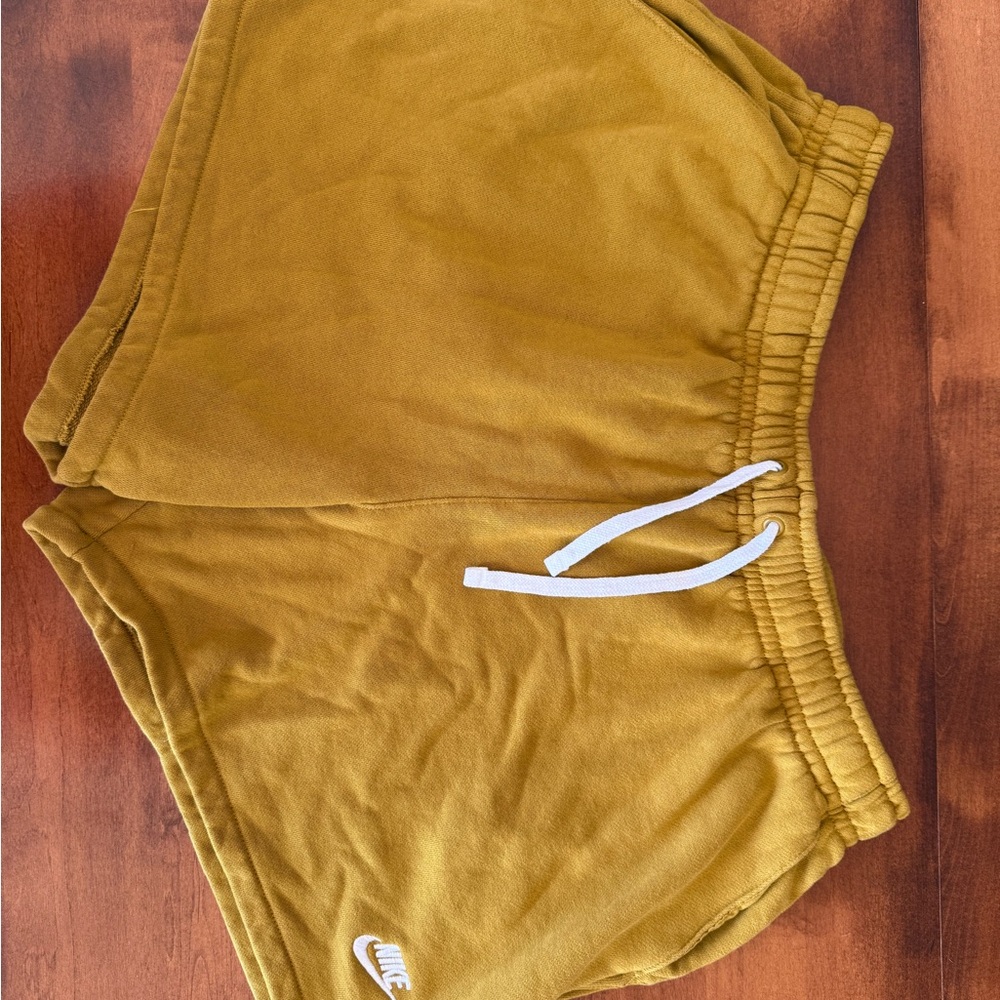 Nike Men’s Club French Terry Flow Shorts XXL